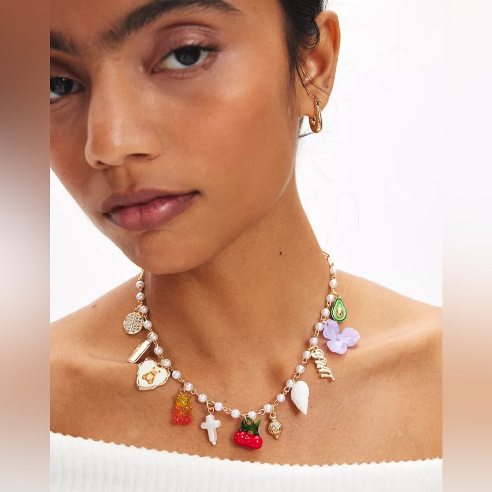 Urban Outfitters Jade Pearl Charm Necklace